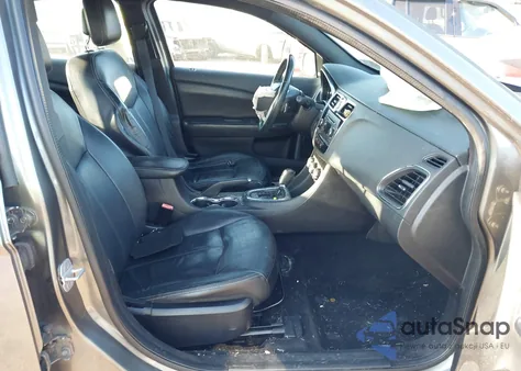 2013 Chrysler 200 Limited из США, поврежденный, VIN 1C3CCBCG3DN601814